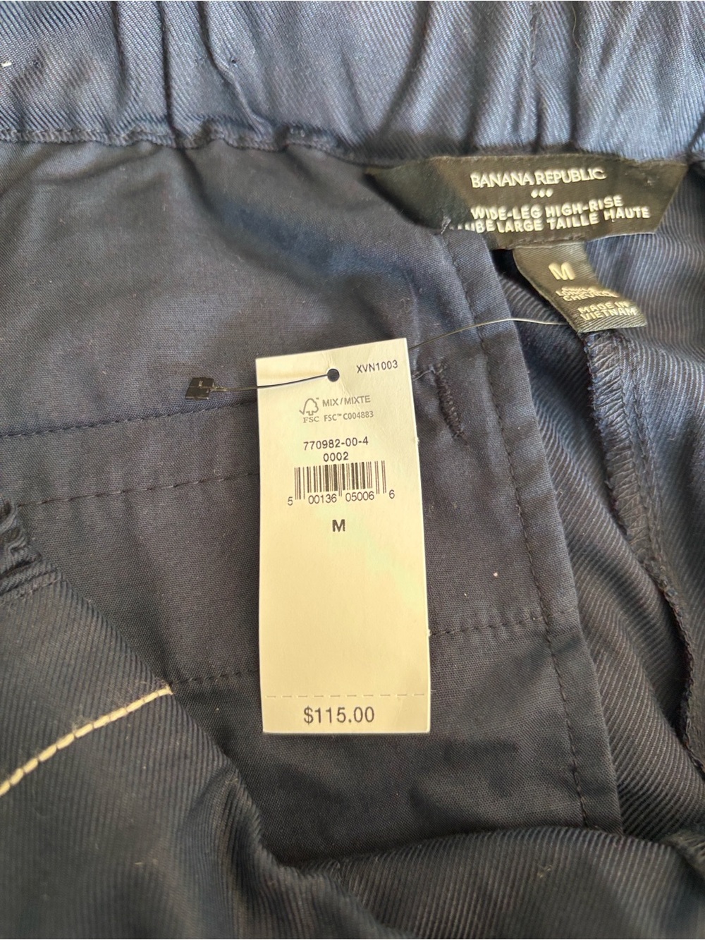 Banana Republic High Ride Wide Leg pants
 Navy Size M
Coastal chic Nautical - Picture 5 of 13